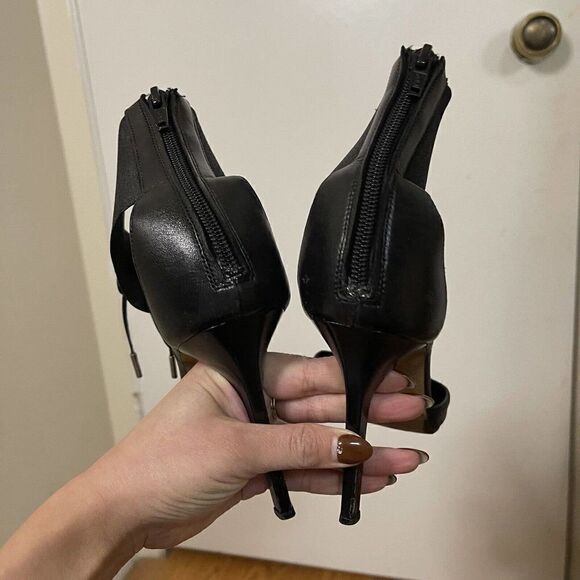 JIMMY CHOO black leather lace eyelet ankle strap stiletto heels size EU 38.5 - Picture 7 of 7